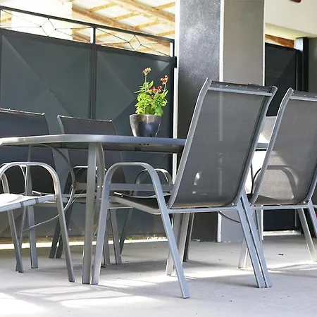 Bazen Appartamento Crvenka